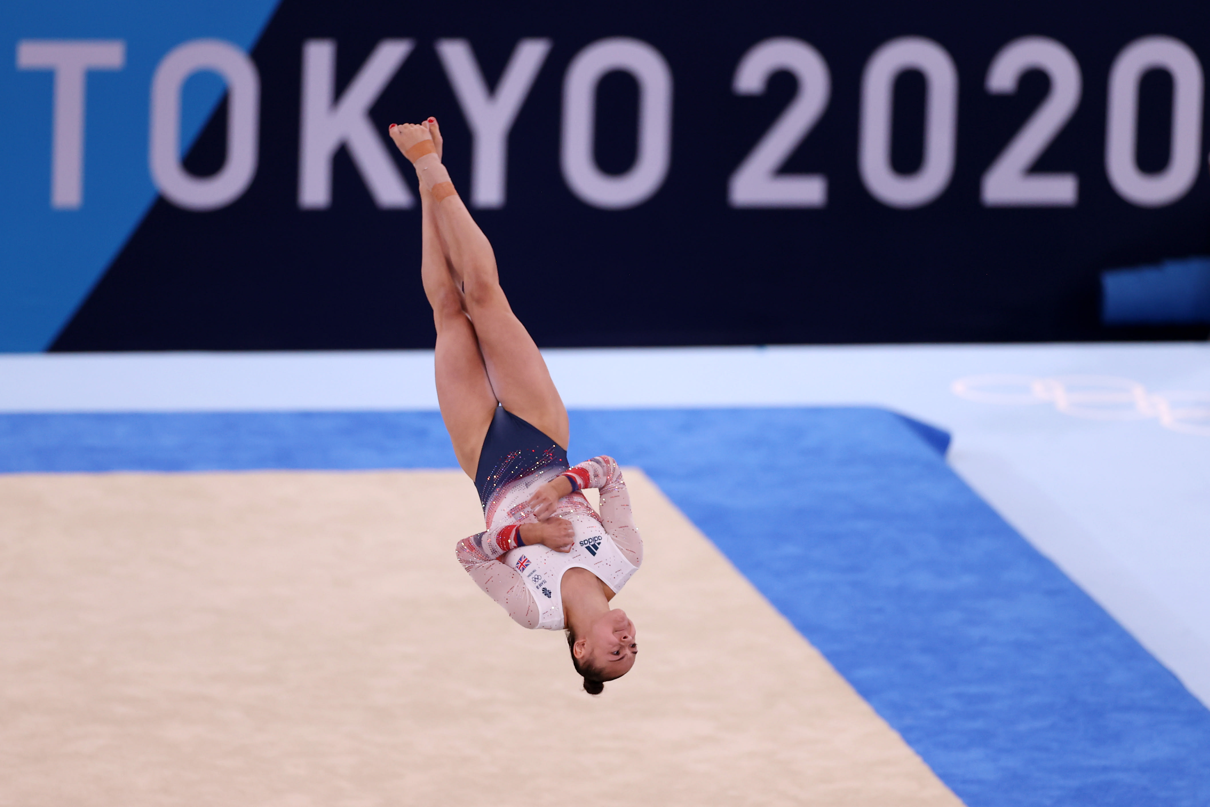 Shilese Jones and Jade Carey star for USA in World Artistic Gymnastics  Championship qualification - Eurosport