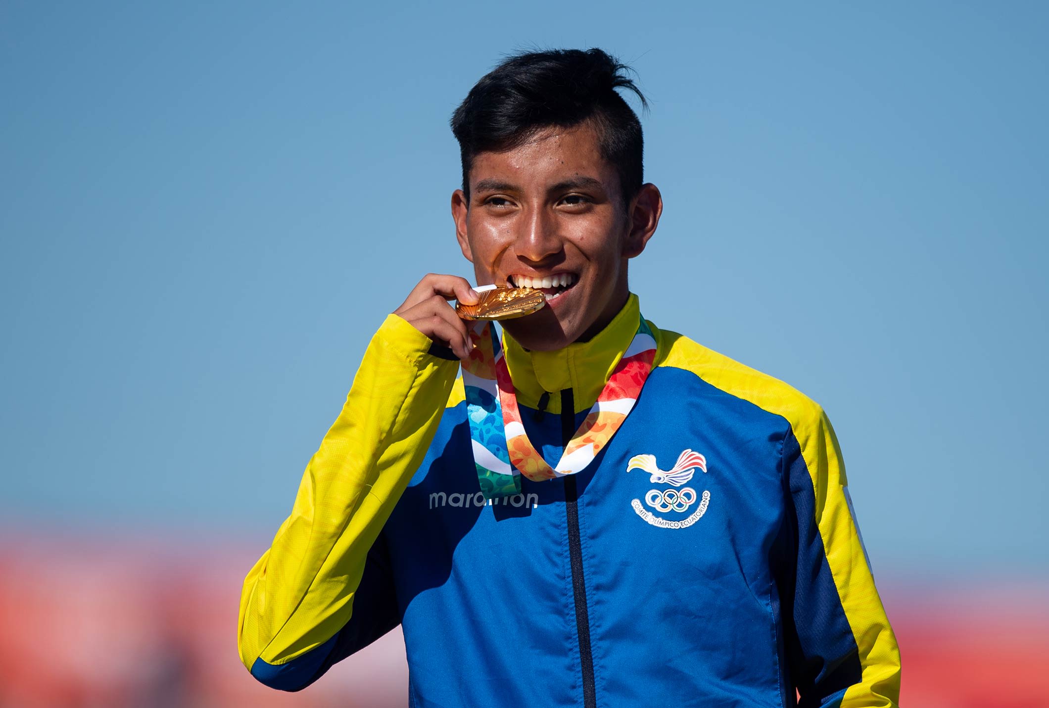 The Ecuadorian racewalker Oscar Patin won the gold medal in the men's 5000m racewalk. (IOC/IOS)