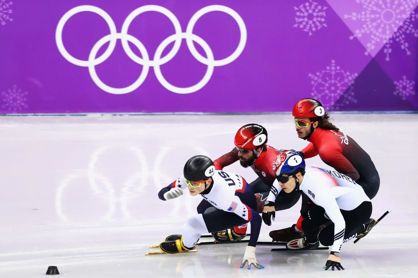 栄光の舞台裏：カナダ代表ショートトラック技術者のブレード愛