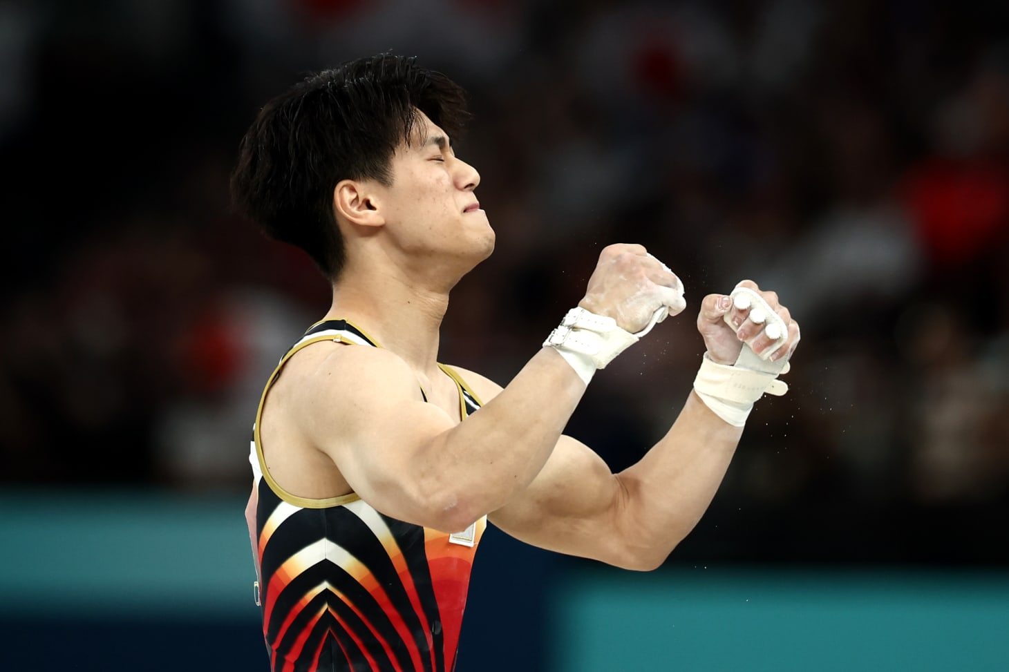 金メダル！パリオリンピック　体操男子日本代表　橋本大輝　直筆サイン色紙写真付き 橋本大輝「18演技みんなで心で演技をつないだ」体操男子団体