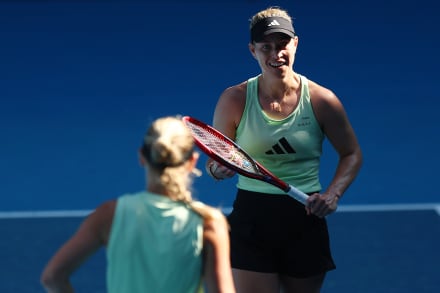 キャロライン・ウォズニアッキ直筆サイン入り特大写真…デンマークの