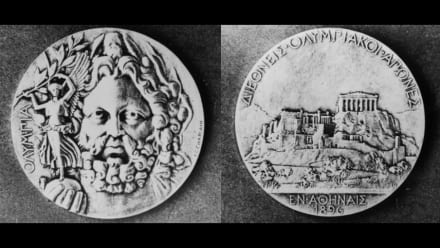 第1回オリンピックで優勝者に渡されていたメダルの色は？