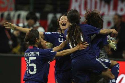 なでしこジャパン　サッカー日本代表女子主将　熊谷　紗希 直筆サイン入りフォト なでしこジャパン 日本代表女子サッカー主将 熊谷 紗希 直筆