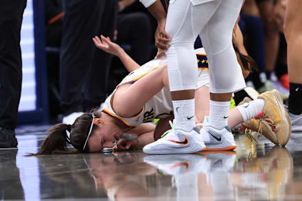 Basketball: Caitlin Clark exits with knee scare as Indiana Fever suffer  preseason loss to Dallas Wings