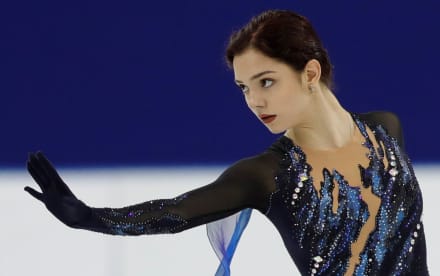 Evgenia Medvedeva to miss Russian nationals leaving season