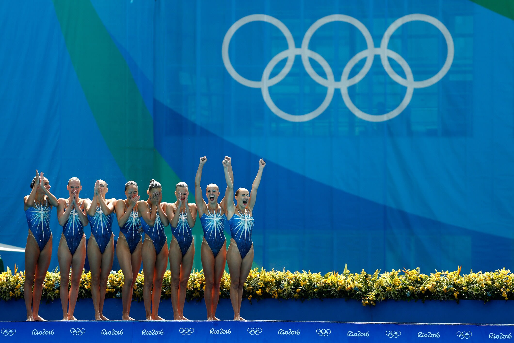 L’ensemble Russe De Natation Synchronisée Plus étincelant Que Jamais ...