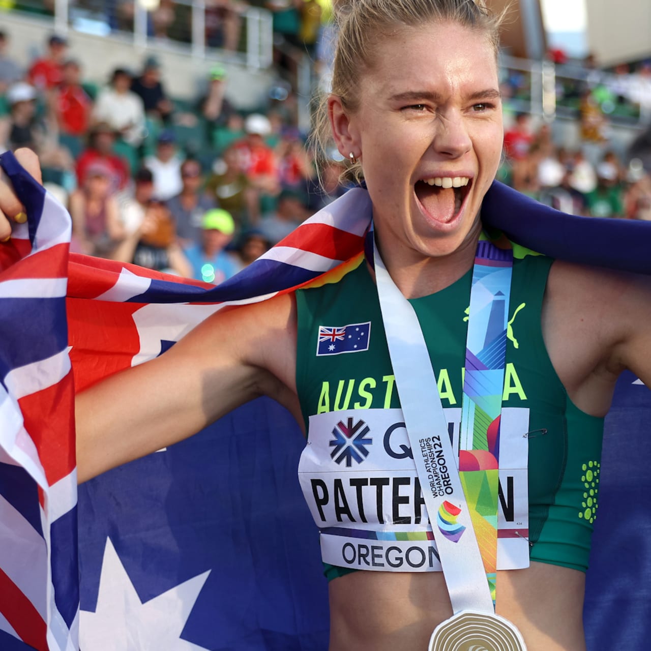 Eleanor patterson. Alexandra moloney. Знаменитости австралии. Элинор паттерсон. Элинор паттерсон.