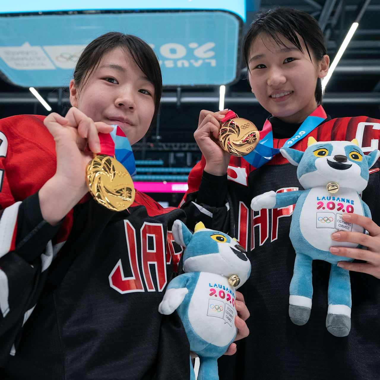 冬季ユース五輪：女子アイスホッケーで日本代表が優勝！