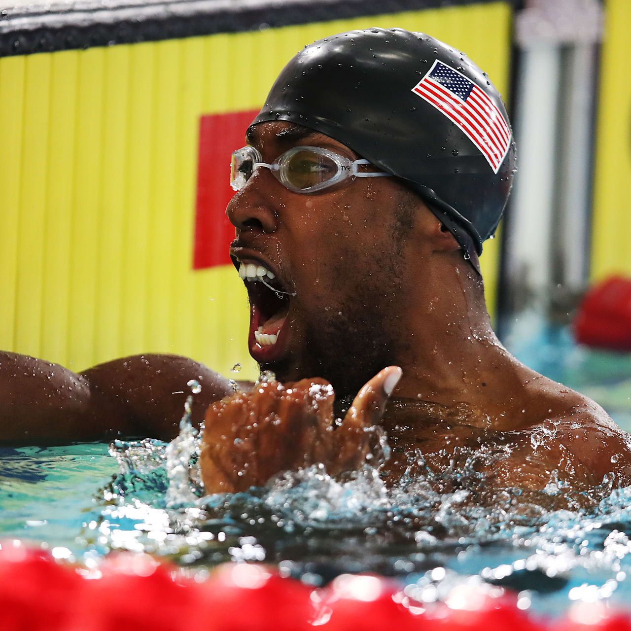 贾马尔·希尔：在水中，我感觉不到任何限制