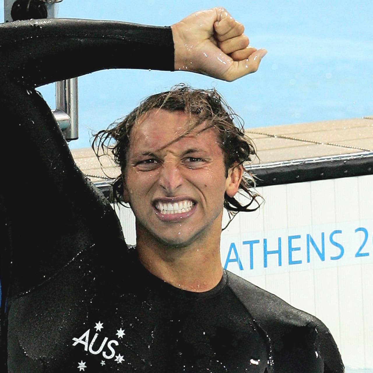 Thorpe wins men's 200m freestyle