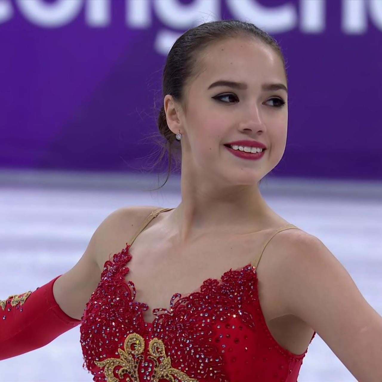 アリーナ・ザギトワ（OAR）- 金メダル | 女子フリースケーティング