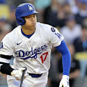 大谷翔平 2023年4月15日 大谷翔平は4打数2安打1打点レッド
