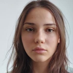 Lea POPOVICOVA