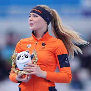 Jutta LEERDAM