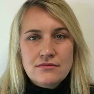 Emma HAYES
