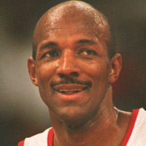 In 1996, after wearing Avia for six seasons, Clyde Drexler made