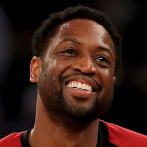 Dwyane Wade Explains Why He Went Bald During The 2008 Olympics - Fadeaway  World