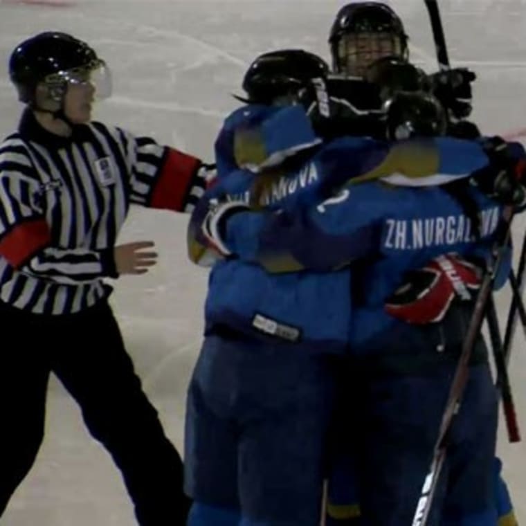KAZ vs SVK - Women's Preliminary - Ice Hockey | Innsbruck 2012 Highlights