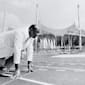 Courses contre des chevaux, petits boulots ou brillant conférencier: la vie de Jesse Owens après les Jeux Olympiques