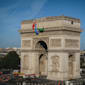 Agitos shine on the Arc de Triomphe for the Paris 2024 Paralympic Games