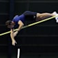 Athlétisme : Renaud Lavillenie remporte le concours de saut à la perche au meeting d...
