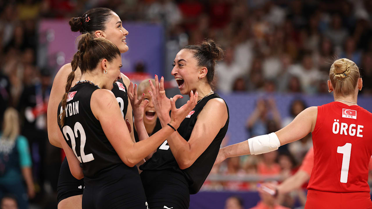 Womens Preliminary Round Tur Dom Volleyball Olympic Games Paris 2024