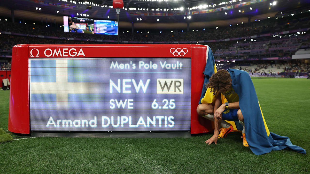 Men's Pole Vault Final | Athletics | Olympic Games Paris 2024