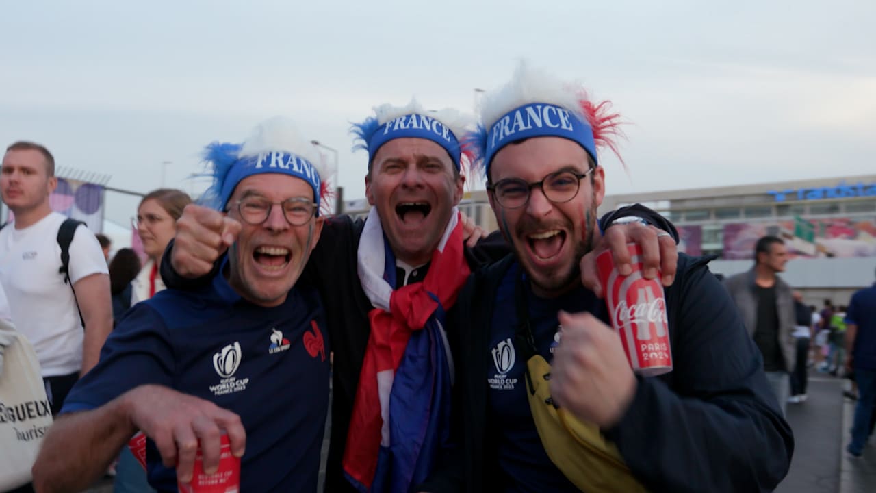 रग्बी 7s के फैंस पेरिस 2024 में फ्रांस के पहले स्वर्ण पदक का जमकर जश्न मना रहे हैं