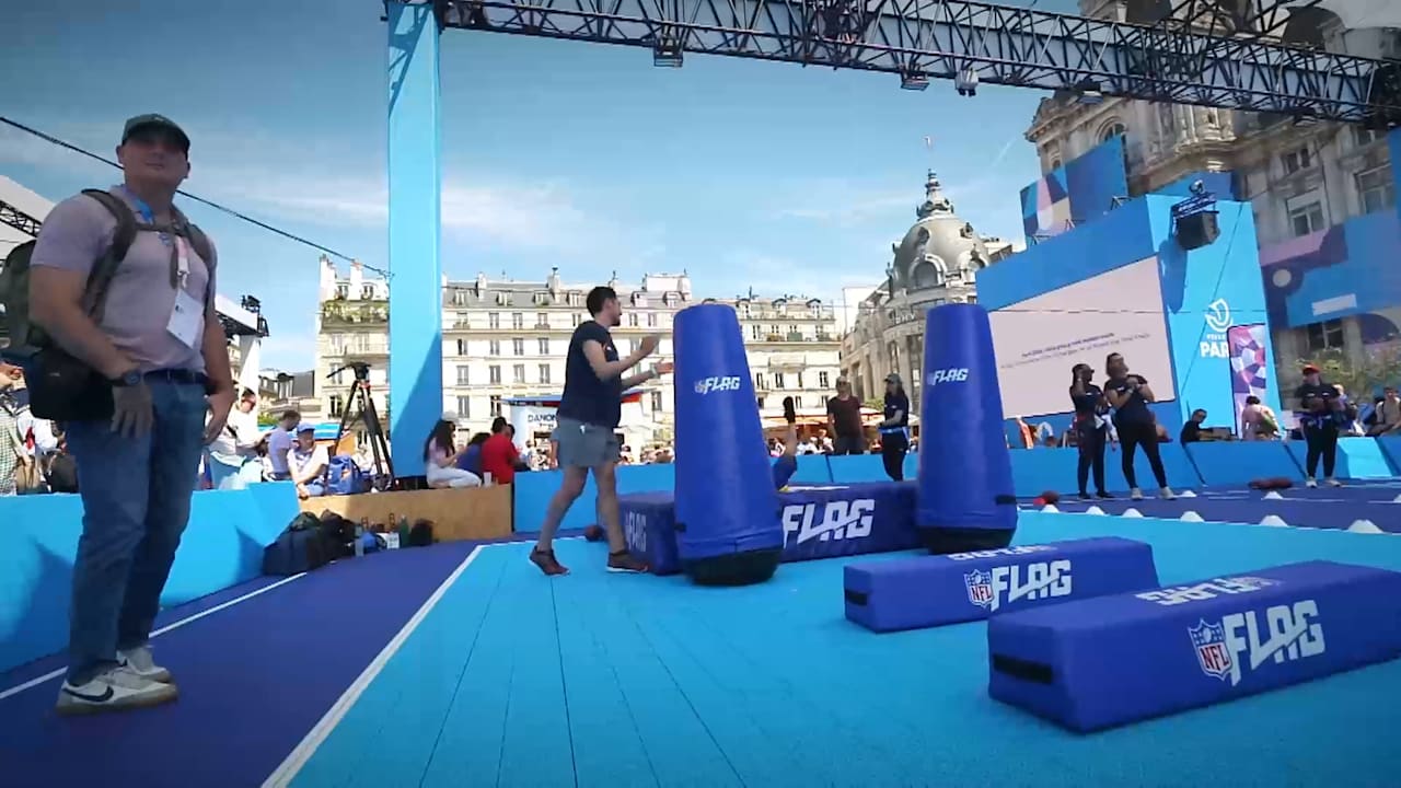 Le drapeau flotte ! | Jeux Olympiques de Paris 2024