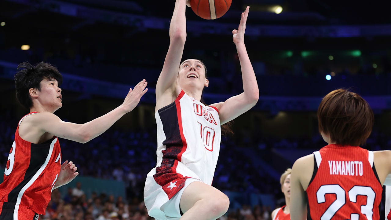 Basketball - W USA v Japan. Group C. Paris Highlights