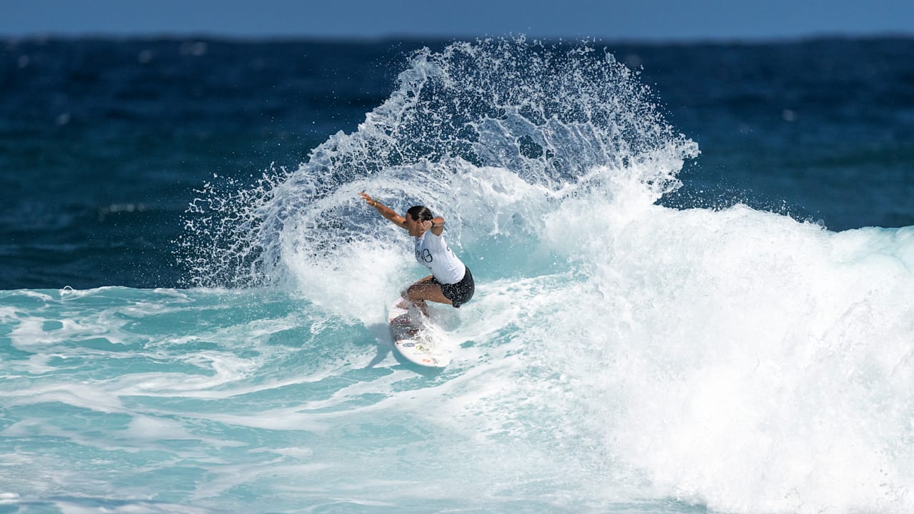 ISA World Surfing Games 2024 highlights Women's top 5 waves of day 8