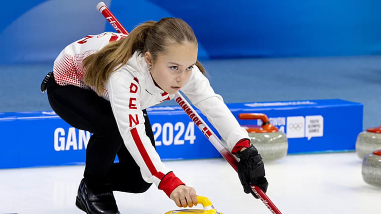 Mixed Team Semi-finals CHN-DEN, Curling