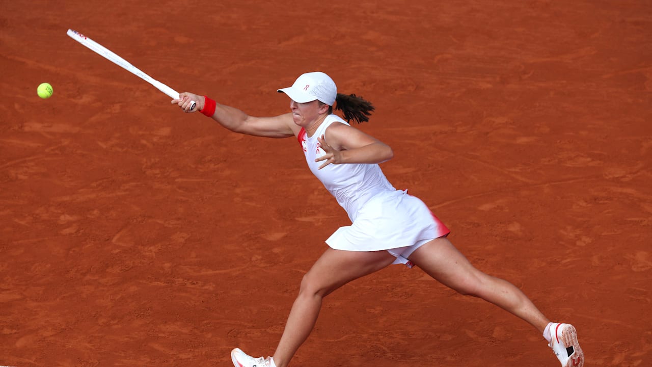 Iga Swiatek (POL) v Anna Karolina Schmiedlova (SVK) - Women's Singles Bronze Medal | Tennis | Olympic Games Paris 2024