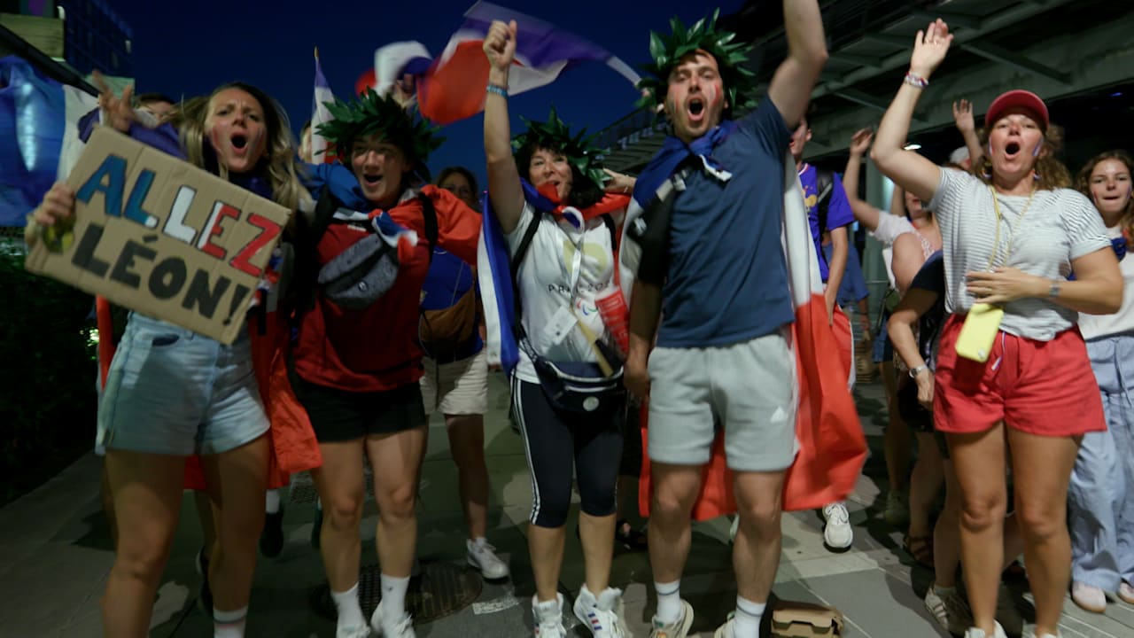 Una giornata memorabile - Festeggiamenti sfrenati a Parigi per Leon Marchand e Teddy Riner