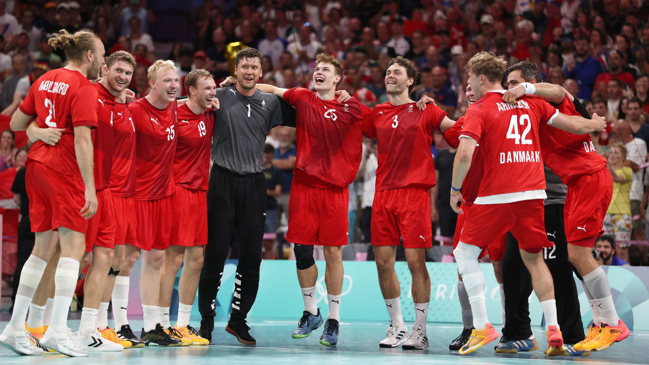 Denmark win gold in men's handball Paris 2024 highlights