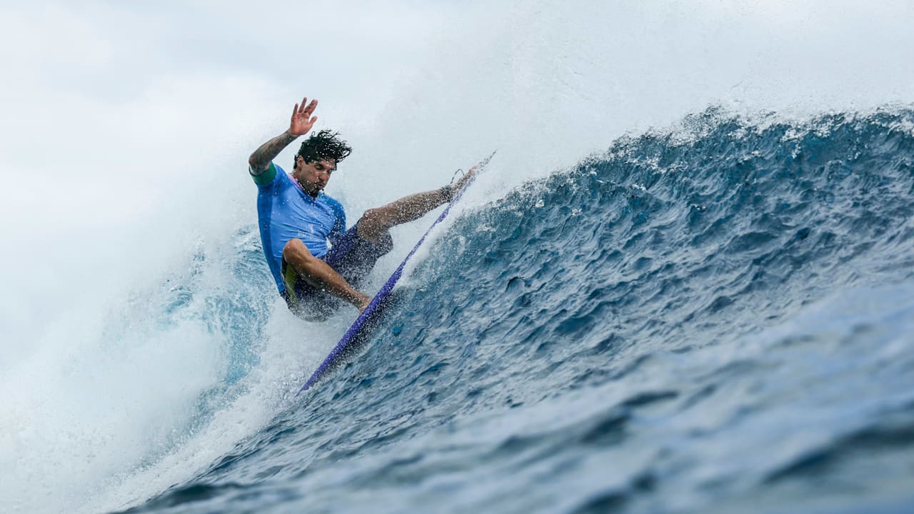 Surfing The Review Olympic Games Paris 2024