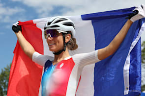 잊을 수 없는 MTB 금메달 레이스를 회상한 폴린 페랑