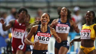 Allyson Felix wins gold in the 200m at the 2007 World Championships in Osaka, Japan