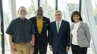 IOC / Greg Martin. President Bach welcoming a delegation from the Namibian NOC.