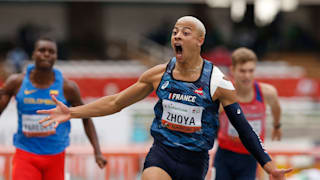 MZ_37V324G3 SASHA ZOYA NEW WORLD RECORD 110M HURDLES..KELLY AYODI