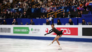 Evgenia Medvedeva skates her way to bronze at the World Championships