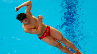 Zongyuan Wang of China competes in the Men 1m Springboard preliminary round on day one of the Gwangju 2019 FINA World Championships at Nambu International Aquatics Centre on July 12, 2019 in Gwangju, South Korea. (Photo by Clive Rose/Getty Images)