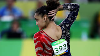 lauriehernandez16
