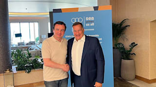 HOC. Spyros Capralos (r.) and Kosovo’s Prime Minister, Albin Kurti.