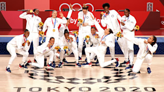 Women's Basketball Medal Ceremony - Olympics: Day 16