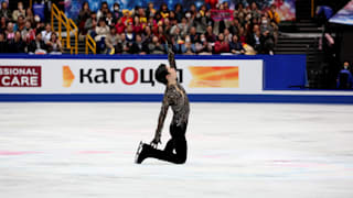 Yuzuru Hanyu performs during his World Championship free skate