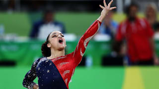 lauriehernandez17