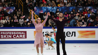 Gabriella Papadakis and Guillaume Cizeron acknowledge the crowd after their free dance in Saitama