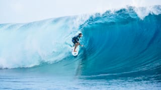 Miguel Pupo_22Tahiti__QUA3644_Damien Poullenot