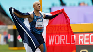 MZ_37V324G3 SASHA ZOYA NEW WORLD RECORD 110M HURDLES..KELLY AYODI,